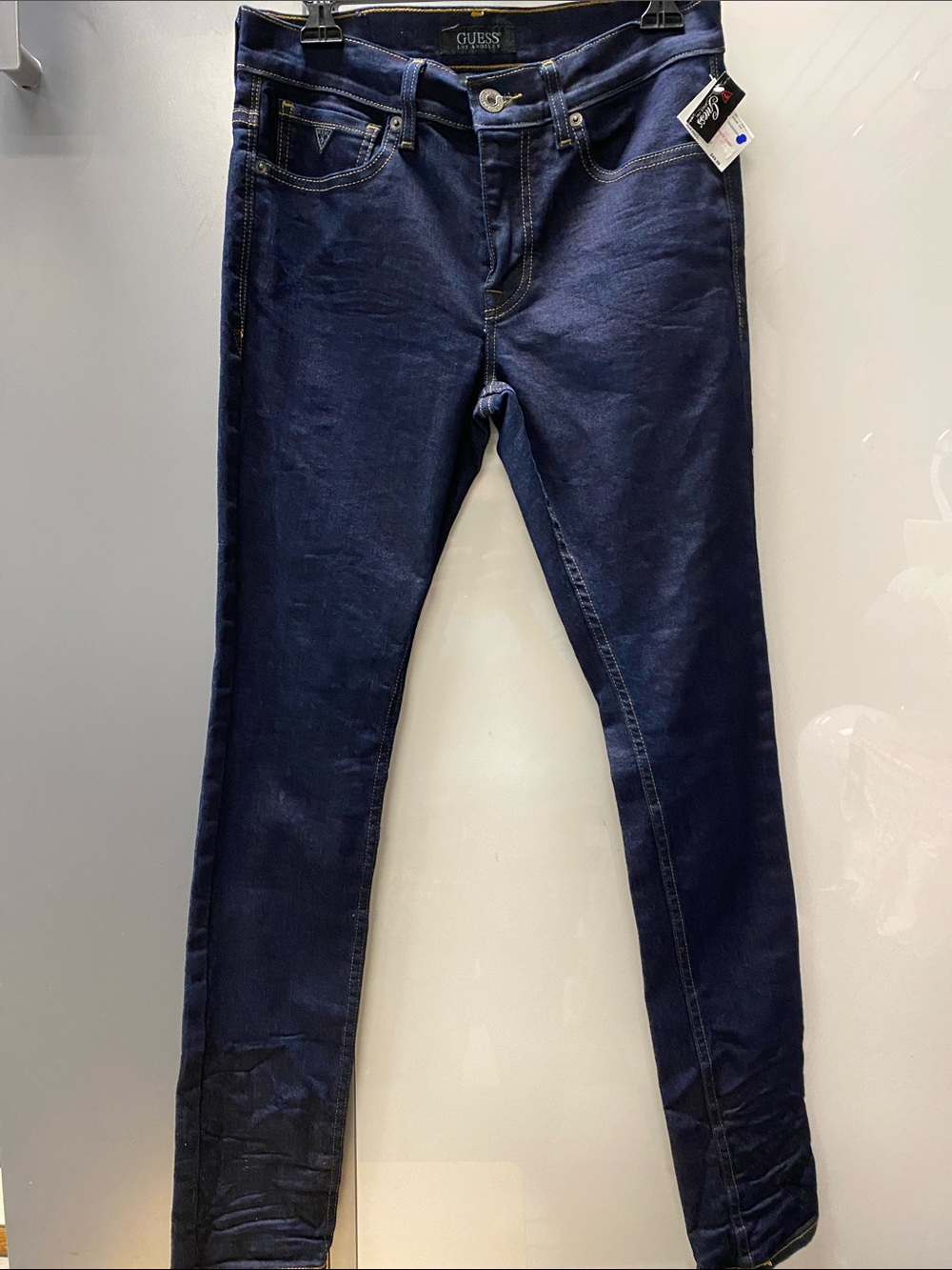 Guess men’'s Indigo Skinny Jeans